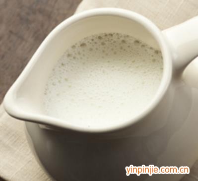 萬(wàn)家寶牛奶