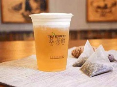 為什么消費(fèi)者寧愿排隊(duì)也要喝萃茶師？