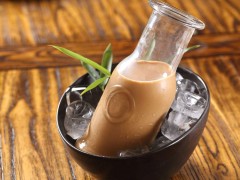 開(kāi)家阿水大杯茶加盟店賺錢嗎？