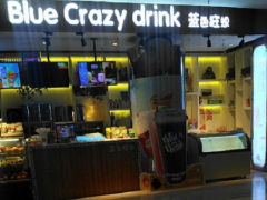 藍(lán)色狂想奶茶店加盟總部降低加盟門(mén)檻