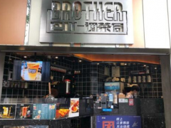 巴打調茶局加盟生意紅火！