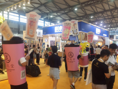 現(xiàn)在開黑瀧堂奶茶加盟店加盟能不能賺錢?