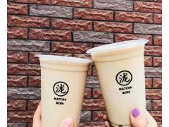 加盟黑瀧堂奶茶創(chuàng)業(yè)無負(fù)擔(dān)!加盟放心!