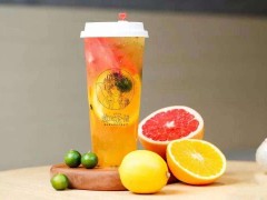 開霸王茶姬奶茶加盟店該如何規(guī)避風(fēng)險(xiǎn)？