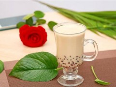 剛開的香夏茶加盟店應(yīng)該如何做呢?