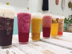 吃驚!戀暖初茶加盟費(fèi)竟低至萬元起!