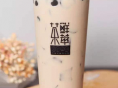 在三四線城市如何經(jīng)營好8090鮮萃茶加盟店