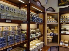 開張三瘋奶茶加盟店成本需要多少錢呢?