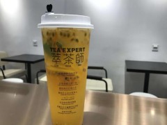 現在開家萃茶師加盟店投資風險高嗎?