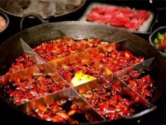 江湖神掌涮鹵市井火鍋加盟費用不高！復購率超高的火鍋美食！
