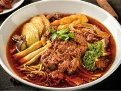 好漢冒菜加盟費用不高，只需幾萬元就可加盟！加盟投資的好項目！