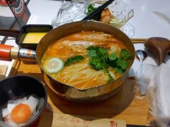 火山兔米線研究所加盟利潤(rùn)高嗎？一碗火鍋米線年賺50萬(wàn)以上