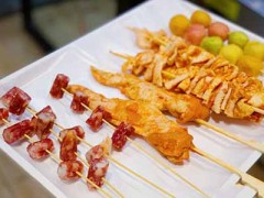 滿分炸串鋪加盟好嗎？南京本地的明星餐飲項(xiàng)目