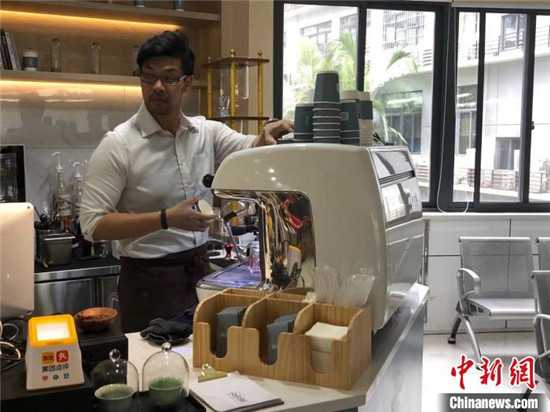 “登陸”臺青的事業(yè)新版圖：在福州醫(yī)院里開咖啡店