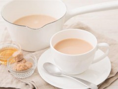 在白云間奶茶加盟