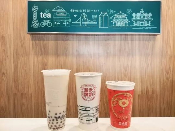 益禾堂專賣店遍布長江南北，每家店前都排著長