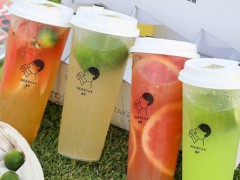 不用擔心客源的奶茶行業(yè)！