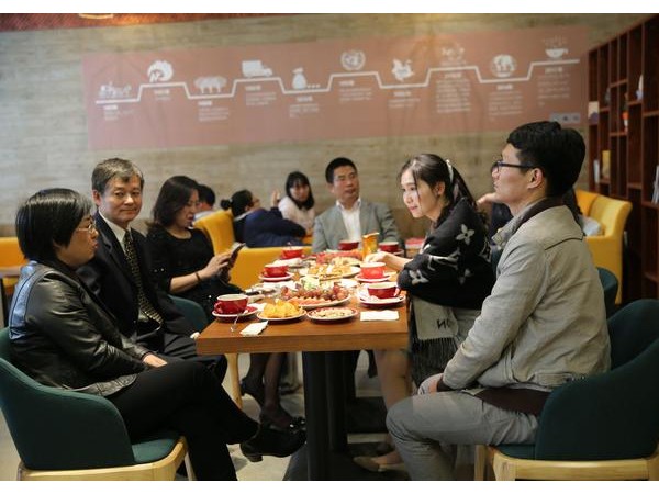 云南農(nóng)墾首開萬達(dá)咖啡體驗(yàn)店，一站式推介高原特色農(nóng)產(chǎn)品