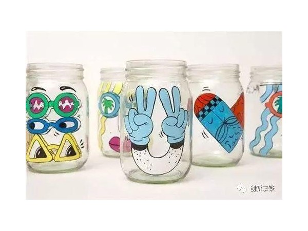 在咖啡中加入氮?dú)?、單車沿街叫賣！杠上星巴克！