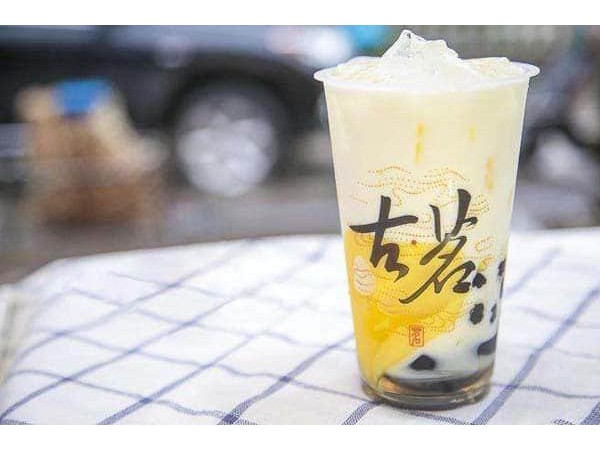 古茗奶茶加盟一家店好加盟嗎，預(yù)估店內(nèi)收益情況分析