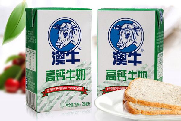 澳牛鮮奶吧產(chǎn)品圖3