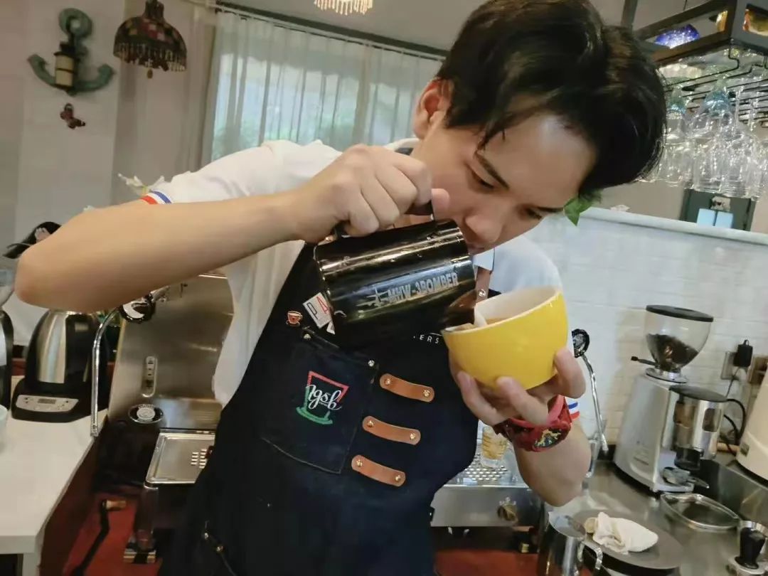 https://image.ipaiban.com/upload-ueditor-image-20191030-1572433043094097813.jpg