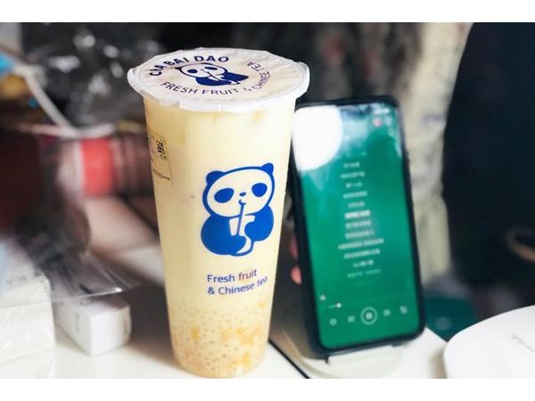 茶百道加盟費(fèi)多少官網(wǎng)，白領(lǐng)萬元投資的理想之選