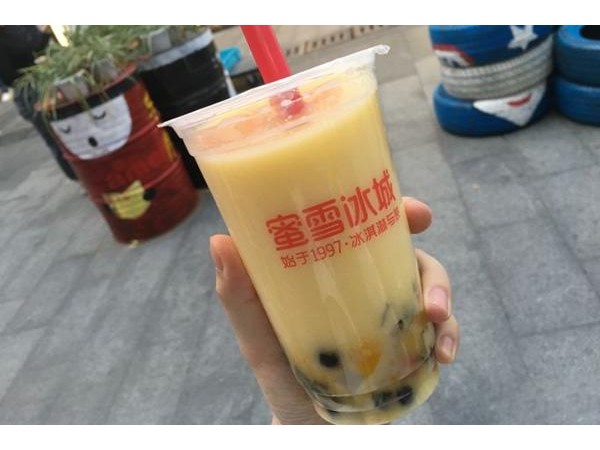 蜜雪冰城加盟費(fèi)萬元，開店投資貴嗎