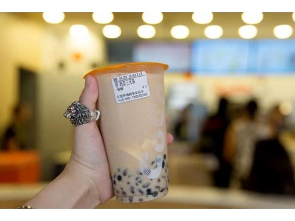 coco奶茶一直是個超人氣加盟品牌開店自然利潤高