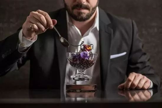 用這個(gè)杯子展示飲品 DIAO炸天