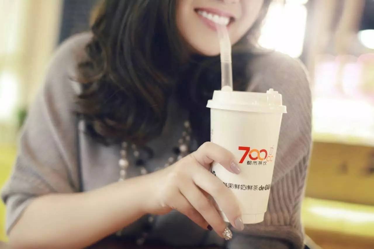 CC茶飲王者東：我開(kāi)了家直營(yíng)店才敢做加盟