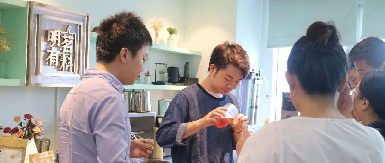 流動(dòng)飲品創(chuàng)業(yè)時(shí)代， 分靠產(chǎn)品， 分靠營(yíng)銷(xiāo)