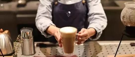 我就問問單店日銷杯怎么做到的 靠吹牛嗎？
