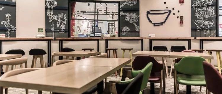 我的奶茶店免費請人當(dāng)托  效果還不錯！