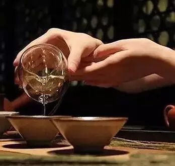 這些另類的泡茶法，你會嗎？