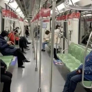 什么！在地鐵喝奶茶最高罰款元