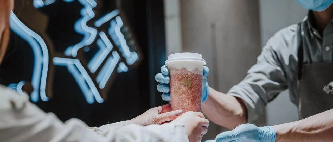 火爆草莓杯玩法升級，不要只知道賣芝芝莓莓啦！