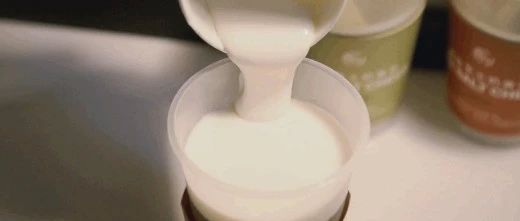 奶蓋茶真的不香了？看看這些奶茶品牌怎么玩的