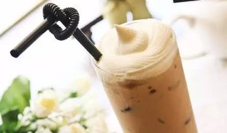 夏天到了，你是怎么批量制作冰凍奶茶的？
