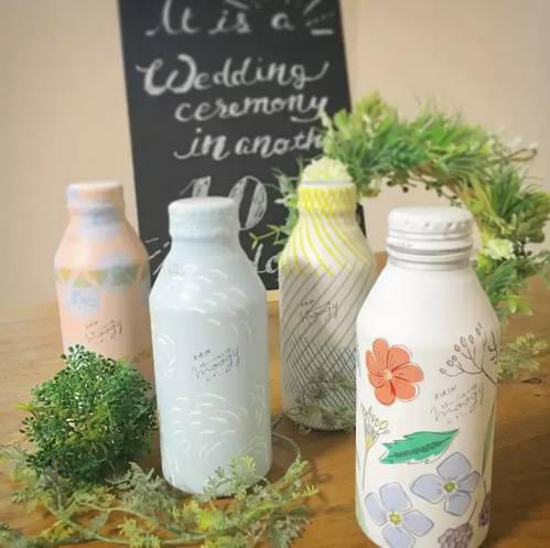 這款生姜茶飲，憑借 個(gè)高顏值的包裝成為了日本網(wǎng)紅