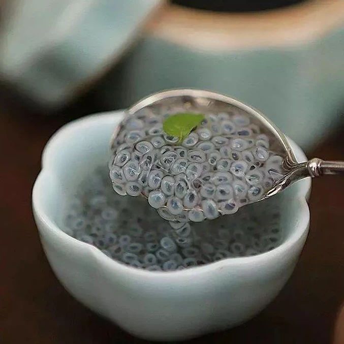 做了這么多年奶茶 終于知道檸檬茶里的小黑點是什么了？