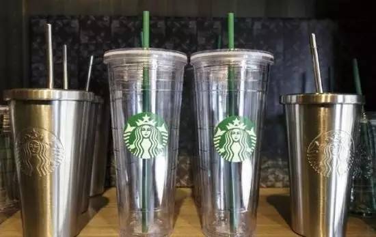 星巴克在中國召回萬件存隱患不銹鋼吸管