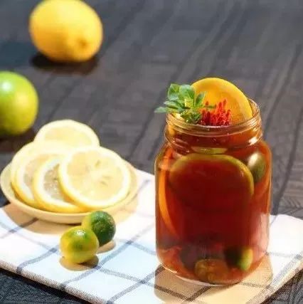 星巴克不再是唯一？新茶飲如何改變我們的消費(fèi)模式？