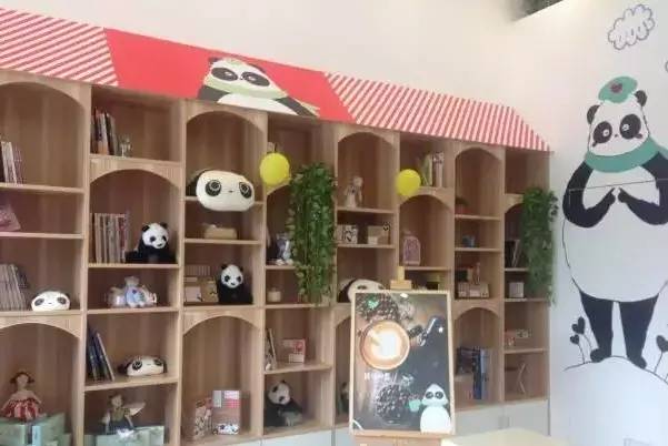 成都郵局開(kāi)賣(mài)飲品還標(biāo)簽化！這走的是什么棋？