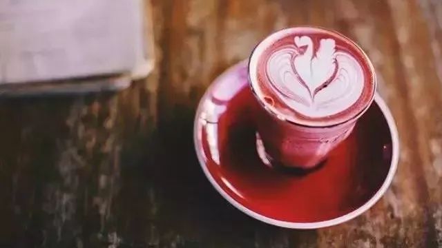 飲品界紅了兩年的紅絲絨，到底是什么材料？