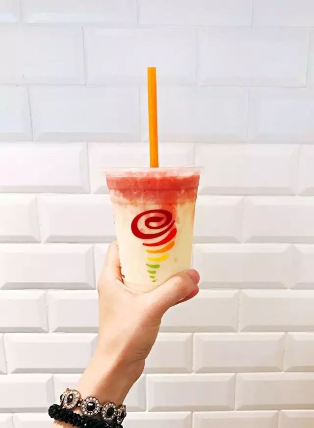 買飲品送香水？ 這個(gè)聯(lián)名厲害了