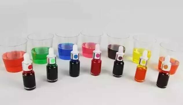 現(xiàn)調(diào)飲品如何科學(xué)使用色素？