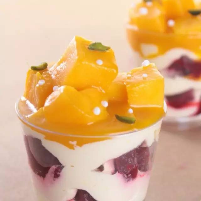 自從大家喜歡上韓式飲品，流行趨勢(shì)越來(lái)越難懂