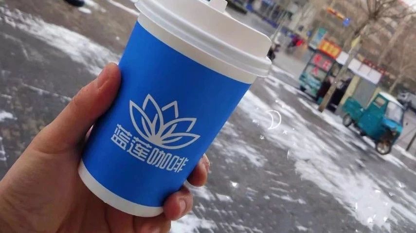 四線小城咖啡館，好評超星巴克，不花錢成當?shù)鼐W(wǎng)紅，它是如何做到的？