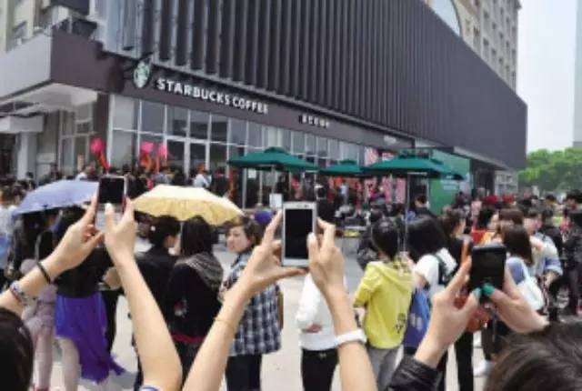 星巴克真的會“爛大街”，甚至自我毀滅嗎？